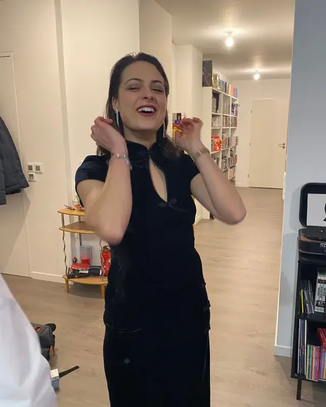 Naïma — souffle sur les briques - Image 7