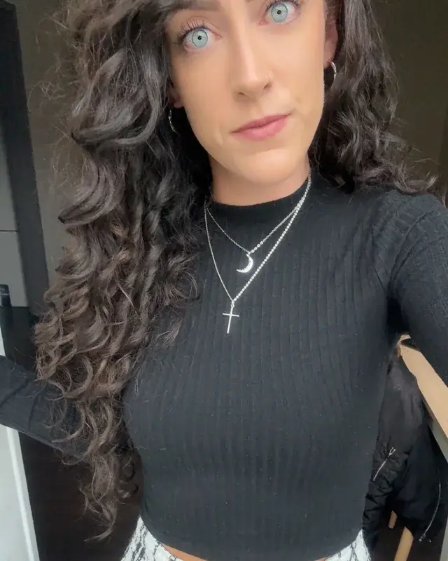 Yasmina — frisson au Canal - Image 1